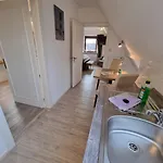 Haus Kaiser 5 Deichseele アパート ビューズム